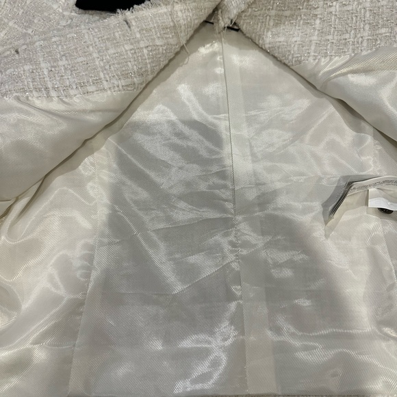 Zara boucle crop button blazer with bow- size small - Picture 8 of 8